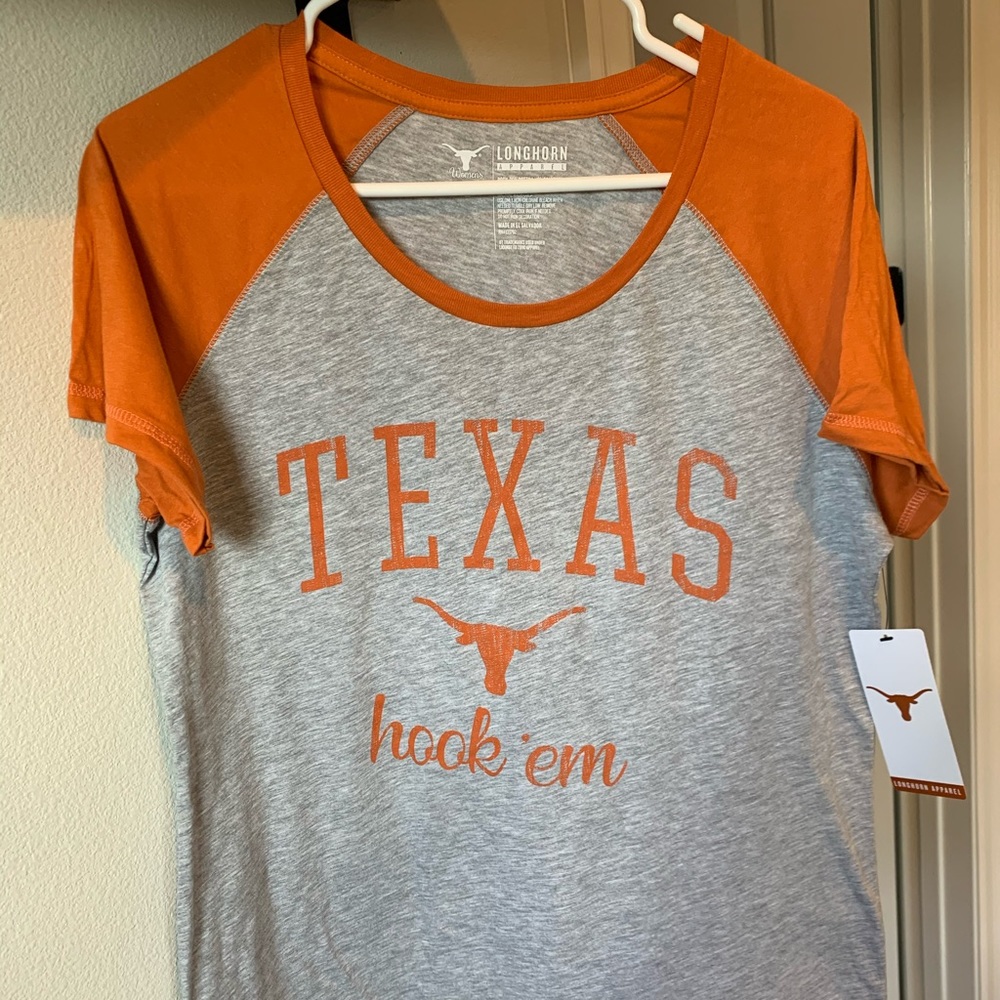 New with tags texas longhorns women’s tee